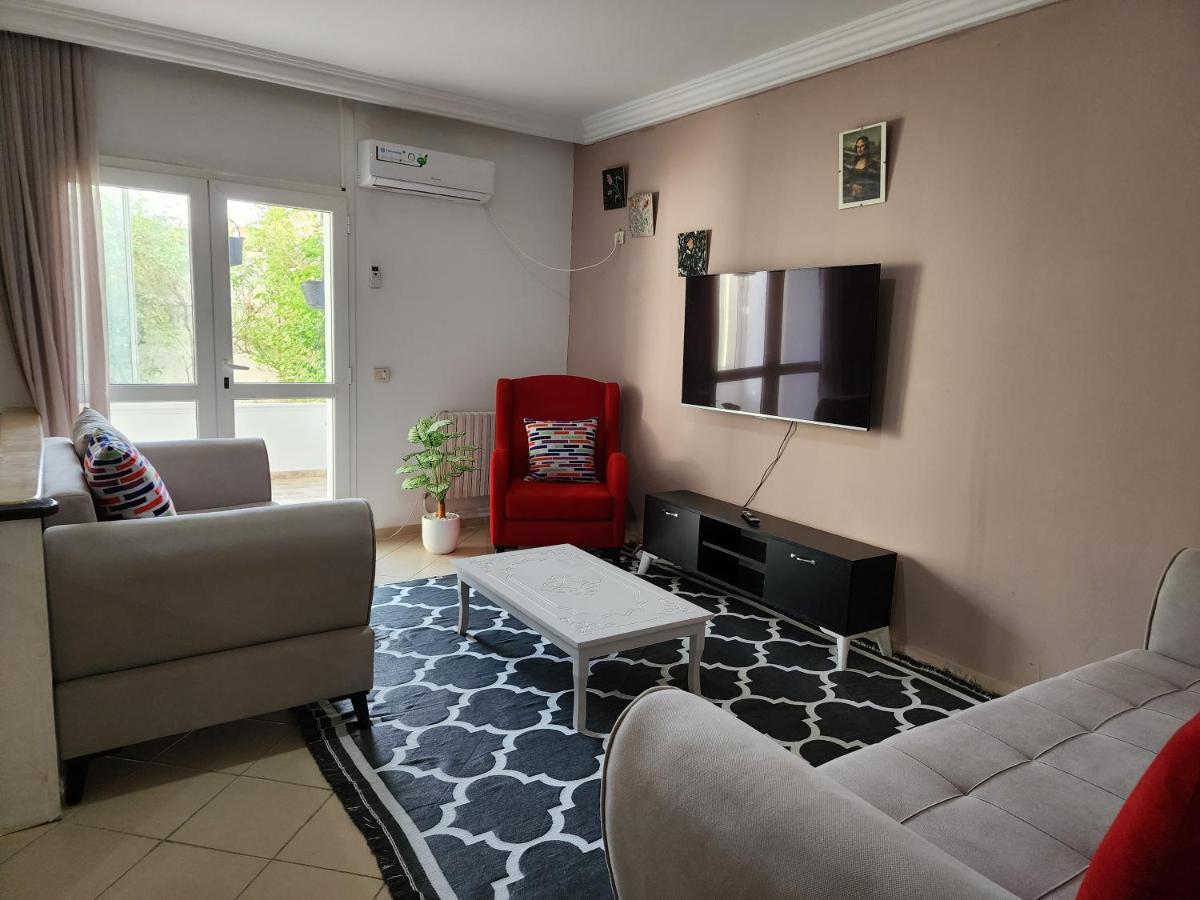 Duplex Bien Equipe Securise Avec Jardin Et Veranda La Marsa Exteriör bild